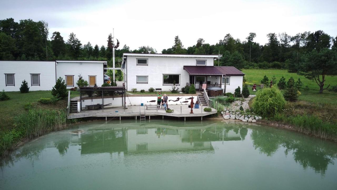 Feniksas Villa